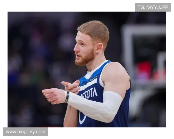 迪温琴佐直言队友不够拼教练难控问题在自身以自我为中心反思